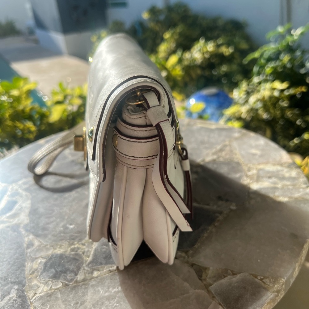 Coach Authentic -Leather White Clutch/Wristlet Bag - image 5